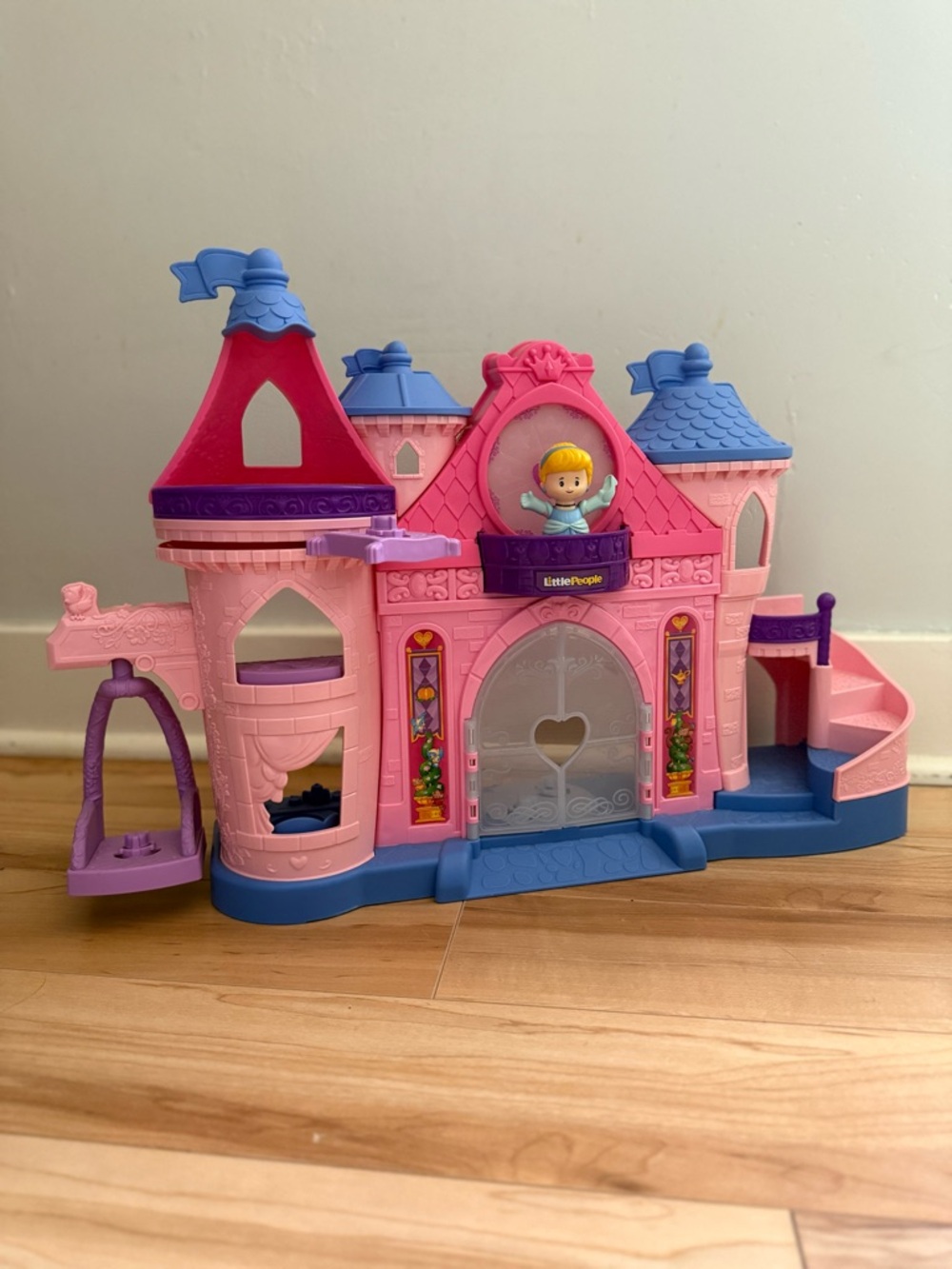 FISHER PRICE | little people magical lights & dancing castle